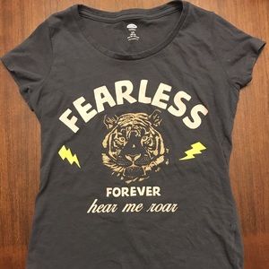 EUC girls Lrg 10-12 Old navy fearless tiger shirt